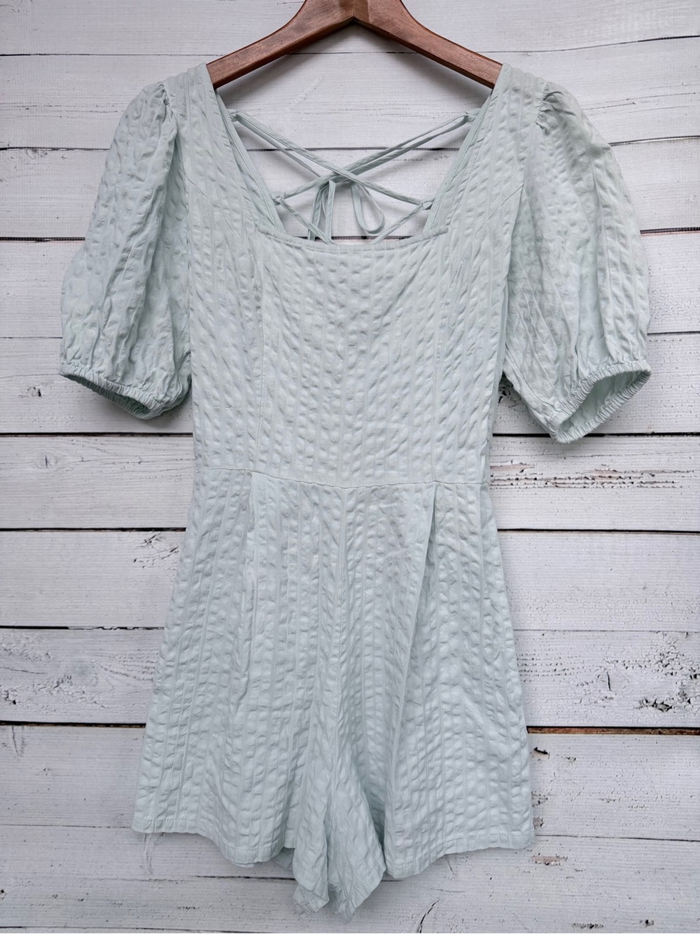 ASOS Seersucker Puff Sleeve Lace Up Back Romper Size 4 - Picture 4 of 11